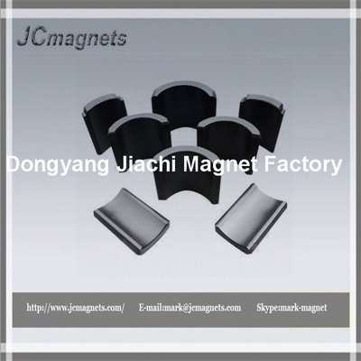 China Strontium Ceramic Arc Magnets, Suitable for MotorGenerator, Customized ShapesSizes are Accepted supplier