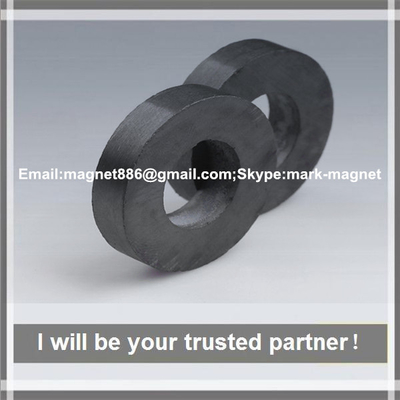 China Sintered Cube / Segments / Round Ferrite Magnet C8 With Row Material supplier